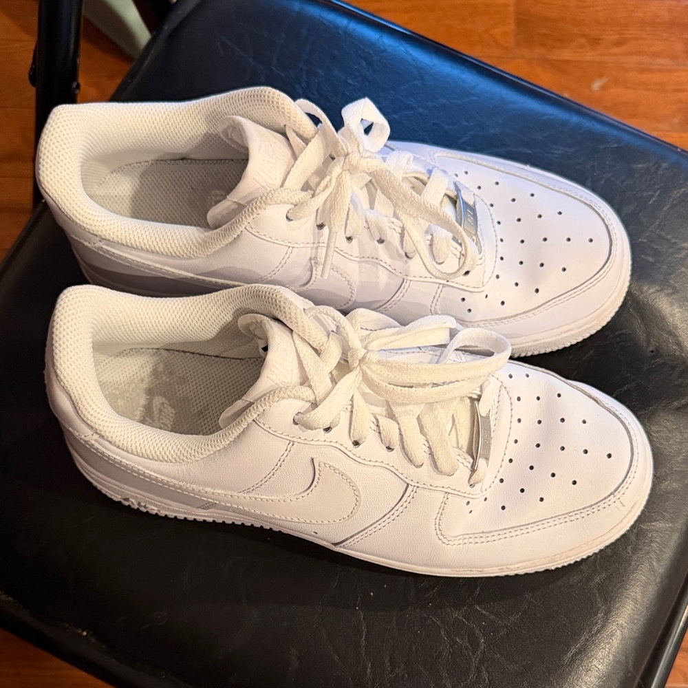Nike White Low-Top Leather Sneakers
